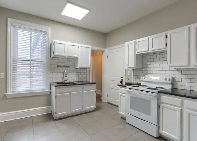 Property at 1636 N 3rd St Apt 2, Harrisburg, PA, 17102, 2 beds, 1 bath, [object Object]