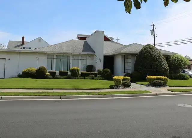 Property at 8111 Atlantic Ave, Margate City, NJ, 08402, 3 beds, 3 baths, [object Object]