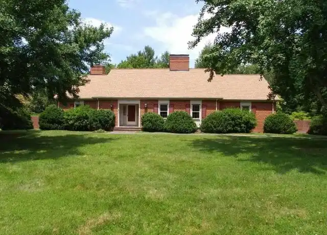 Property at 214 Montvue Dr, Charlottesville, VA, 22901, 3 beds, 3 baths, [object Object]