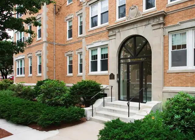 Property at 113 Kilsyth Rd Unit 3, Brighton, MA, 02135, 2 beds, 1 bath, [object Object]