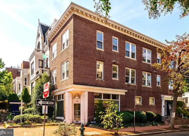 Property at 2100 Newport Pl NW #5, Washington, DC, 20037, 1 bed, 1 bath, [object Object]