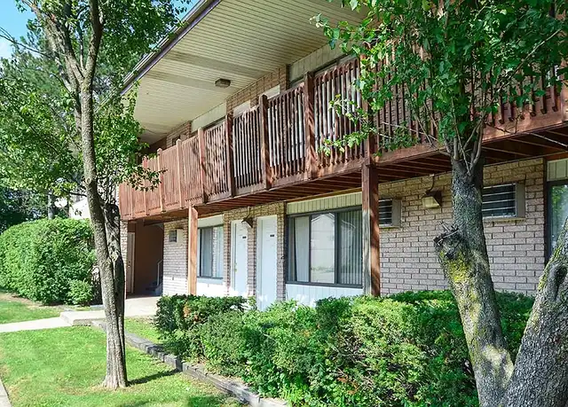 Property at Bloomfield on the River - 311 S Telegraph Rd, Pontiac, MI, 48341, 1-2 bed, 1 bath, [object Object]