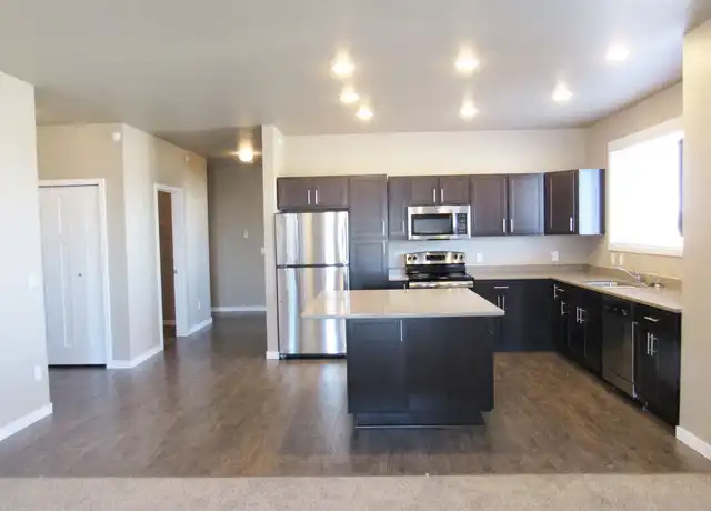 Property at Pinecrest Apartment Homes - 3230 Seter Pkwy, Fargo, ND, 58104, 2 beds, 2 baths, [object Object]
