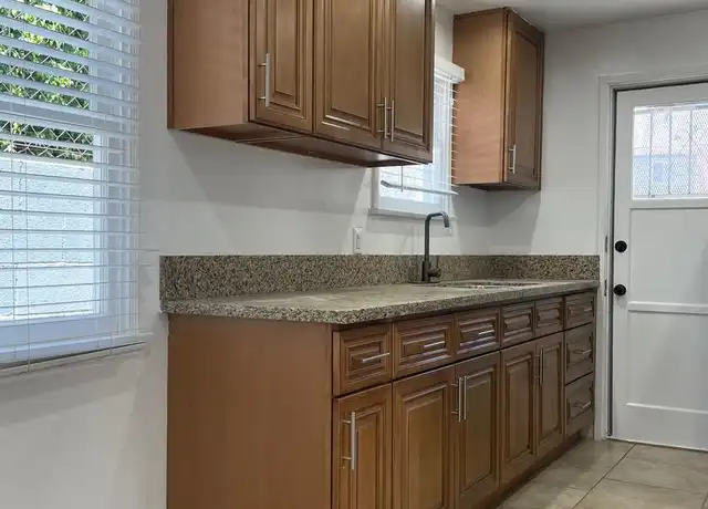 Property at 462 Edgewood St Unit 462, Inglewood, CA, 90302, 1 bed, 1 bath, [object Object]