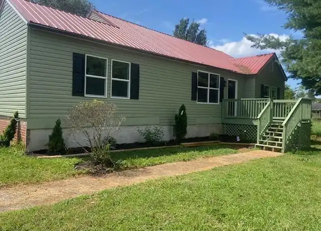 Property at 10104 Old Rutledge Pike, Mascot, TN, 37806, 3 beds, 2 baths, [object Object]