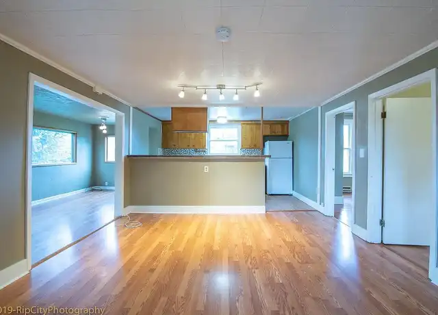 Property at 3024-3028 SE Tacoma - 3024 SE Tacoma St, Portland, OR, 97202, 1 bed, 1 bath, [object Object]