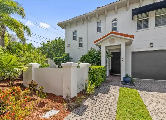 Property at 3102 W El Prado Blvd #2, Tampa, FL, 33629, 3 beds, 2.5 baths, [object Object]
