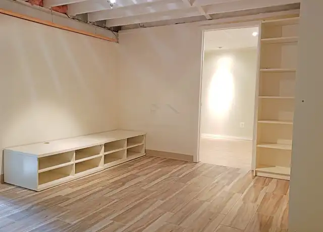Property at 23190 Tulane Ave, Farmington Hills, MI, 48336, 3 beds, 2.5 baths, [object Object]