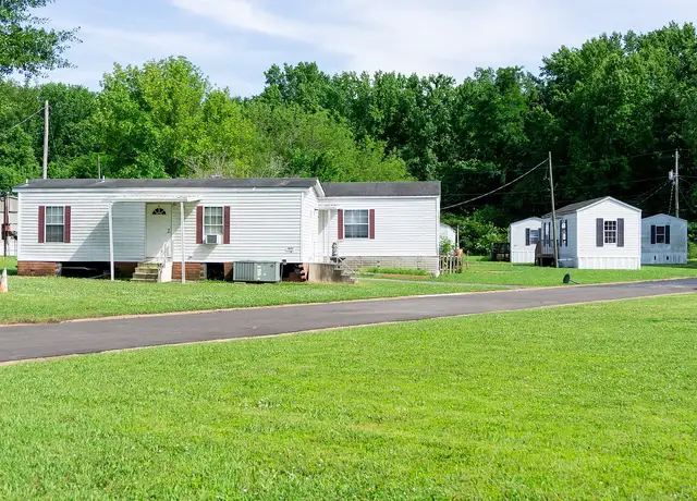 Photo of 1640 Via Roma Dr, Memphis, TN 38127