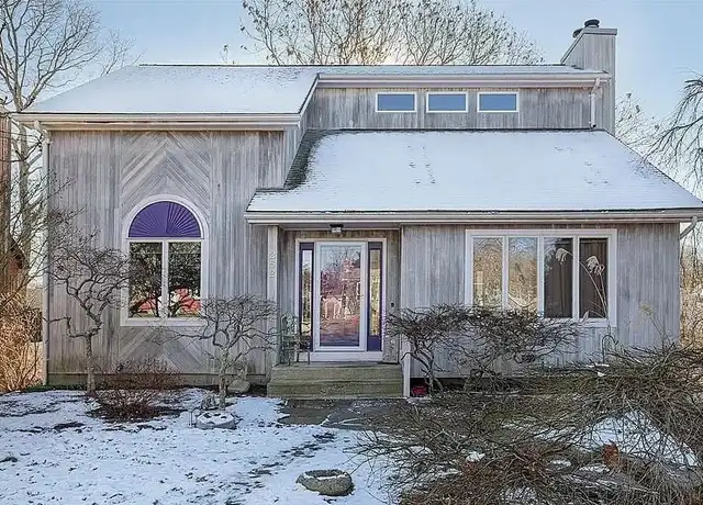 Property at 262 Wood Hill Rd, Narragansett, RI, 02882, 3 beds, 2 baths, [object Object]