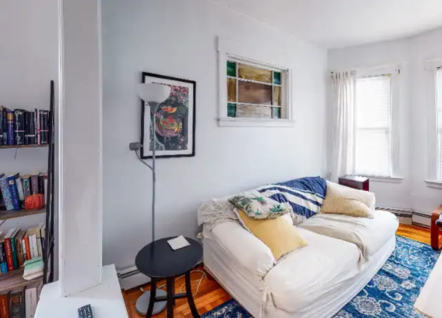 Property at 56 Hillside Pl Unit 2, New Haven, CT, 06511, 3 beds, 1 bath, [object Object]