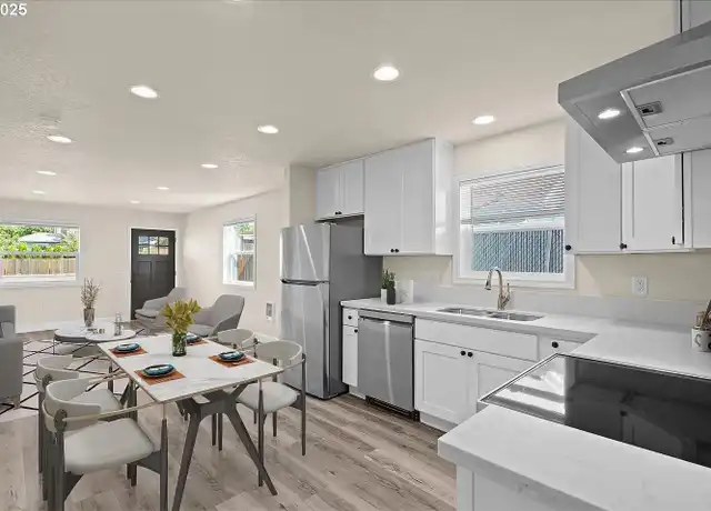 Property at 8316 SE Raymond Ct Unit B, Portland, OR, 97266, 1 bed, 1 bath, [object Object]