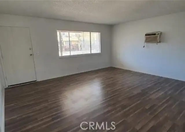Property at 20221 Zuni Rd Unit B, Apple Valley, CA, 92307, 2 beds, 1 bath, [object Object]