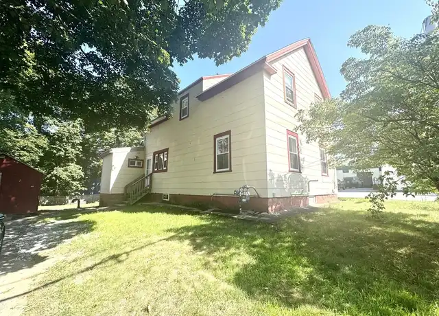 Property at 9 Shirley St Unit 1, Ayer, MA, 01432, 3 beds, 1 bath, [object Object]