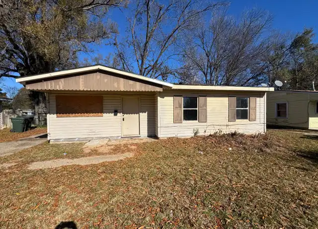 Property at 2924 Despot Rd, Shreveport, LA, 71108, 3 beds, 1 bath, [object Object]