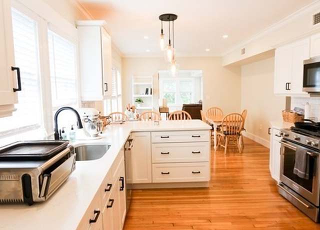 Photo of 247 Savin Hill Ave #2, Dorchester, MA 02125