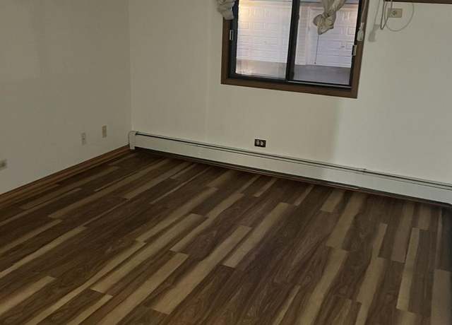Photo of 2709 Northcreek Dr #2102, Woodridge, IL 60517