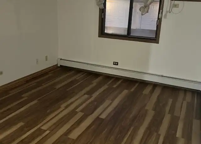 Property at 2709 Northcreek Dr #2102, Woodridge, IL, 60517, 2 beds, 1.5 baths, [object Object]