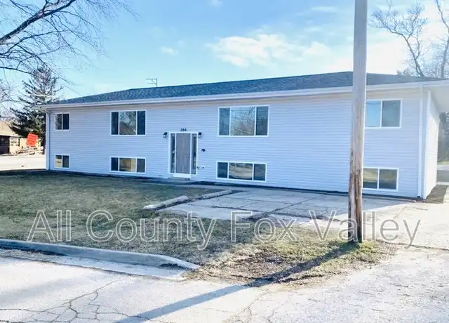 Property at 284 W Windsor Ter Unit 2, Antioch, IL, 60002, 2 beds, 1 bath, [object Object]