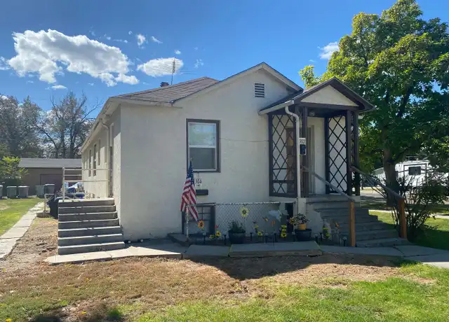 Property at 302 Dearborn St, Caldwell, ID, 83605, 2 beds, 1 bath, [object Object]