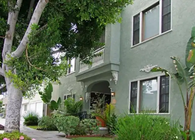 Property at 3010 E 3rd St Unit 8, Long Beach, CA, 90814, 0 beds, 1 bath, [object Object]