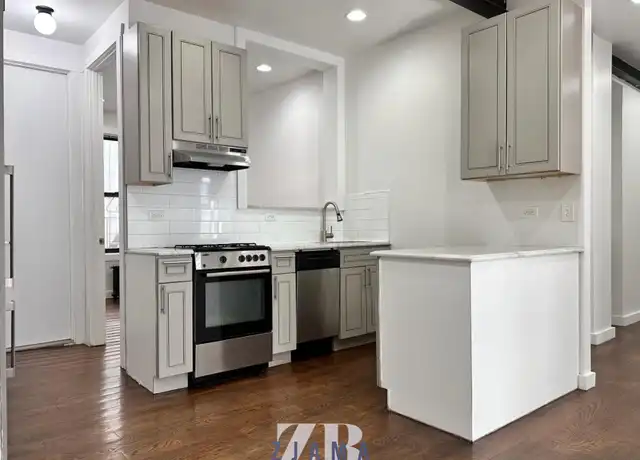 Property at 410 Eastern Pkwy Unit 3K, Brooklyn, NY, 11225, 2 beds, 1 bath, [object Object]