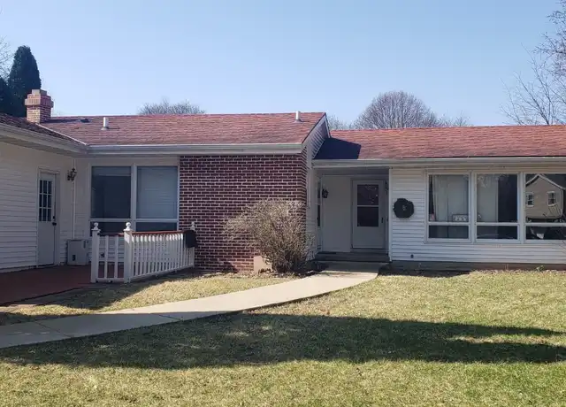 Property at 20 Brompton Cir Unit 20, Madison, WI, 53711, 3 beds, 1 bath, [object Object]