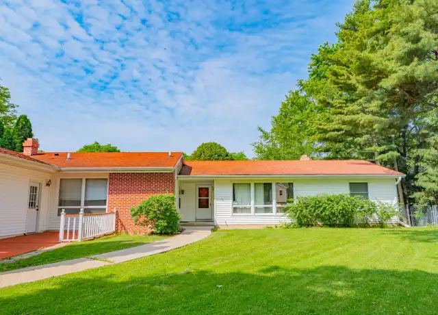 Property at 20 Brompton Cir Unit 20, Madison, WI, 53711, 3 beds, 1 bath, [object Object]