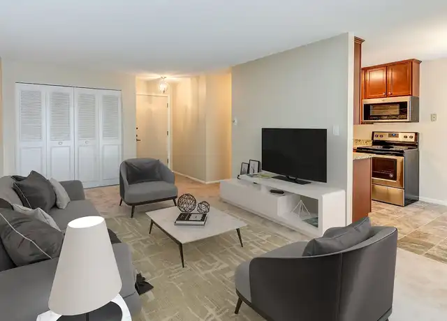 Property at Charlton Estates - 1492 Charlton St, Saint Paul, MN, 55118, 1-2 bed, 1 bath, [object Object]