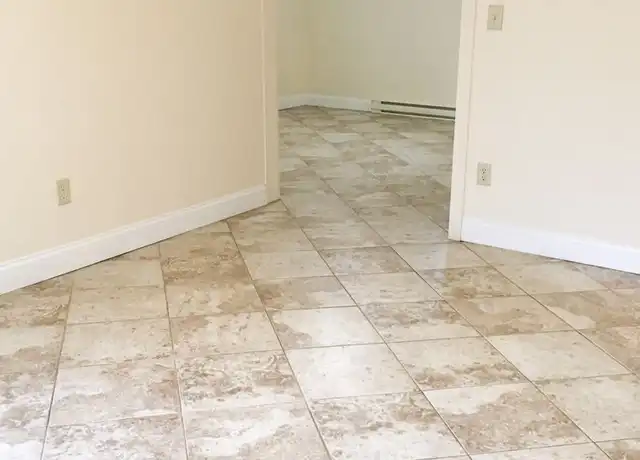 Property at 86 Marble Ave Apt 3, Burlington, VT, 05401, 1 bed, 1 bath, [object Object]
