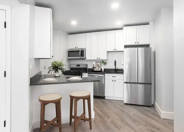 Photo of 620 Sheridan St, Hyattsville, MD 20783