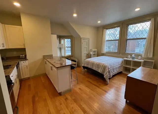 Property at 244 Edwards St Unit 4- Short term, New Haven, CT, 06511, 0 beds, 1 bath, [object Object]