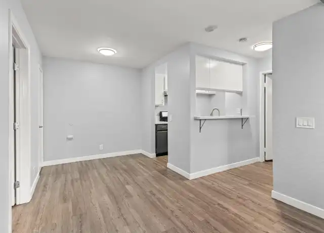 Property at 533 E 11th St Unit 04, Long Beach, CA, 90813, 2 beds, 2 baths, [object Object]