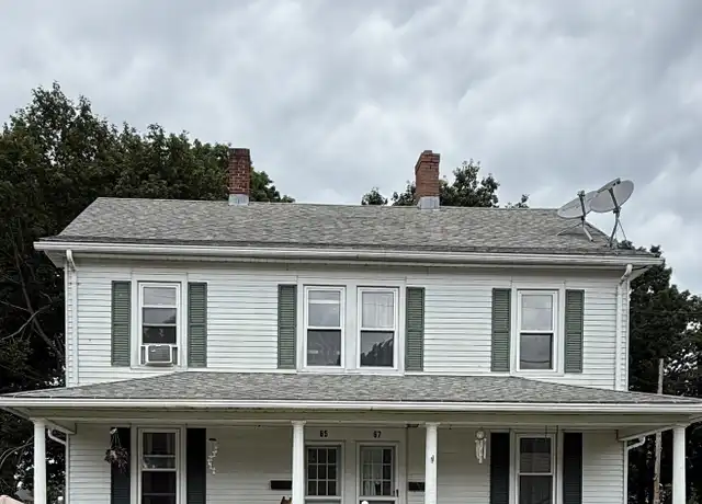 Property at 65 Maple St Unit 67, Manchester, CT, 06040, 2 beds, 1.5 baths, [object Object]