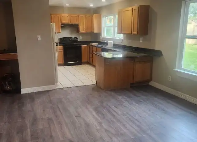 Property at 8502 Riverside Walk Ln, Houston, TX, 77064, 3 beds, 2.5 baths, [object Object]