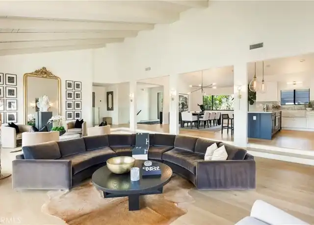 Property at 4234 Alhama Dr, Woodland Hills, CA, 91364, 6 beds, 4 baths, [object Object]