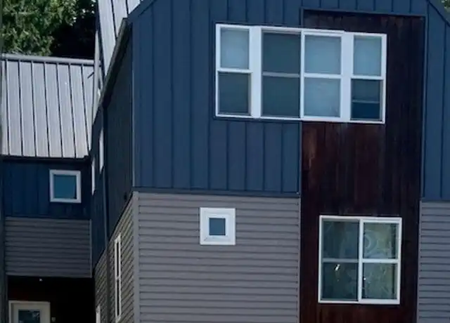 Property at 2446 55th Ave SW Unit C, Seattle, WA, 98116, 4 beds, 2.5 baths, [object Object]