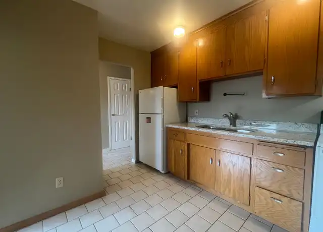 Property at 804 6th St NW Unit 14, New Brighton, MN, 55112, 1 bed, 1 bath, [object Object]