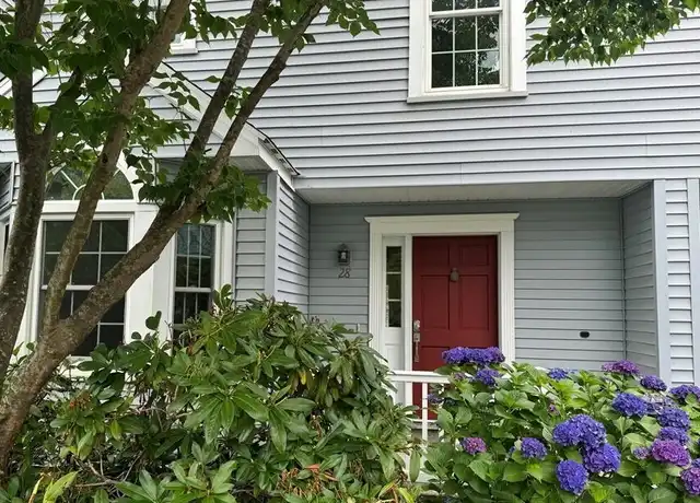 Property at 378 Meridian Street Ext #28, Groton, CT, 06340, 3 beds, 2.5 baths, [object Object]