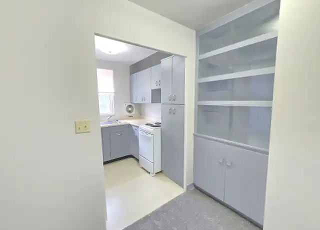 Property at 2480 W Kenwood Ct Unit 09, Sioux Falls, SD, 57104, 2 beds, 1 bath, [object Object]