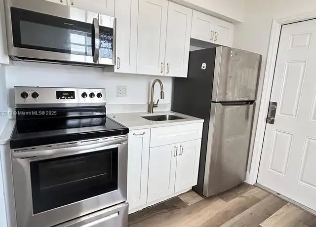 Property at 571 NE 67th St #4, Miami, FL, 33138, 1 bed, 1 bath, [object Object]