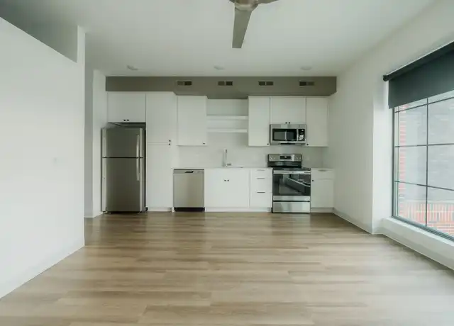Property at 6185 Village View Dr Unit 6375-410, West Des Moines, IA, 50266, 1 bed, 1 bath, [object Object]
