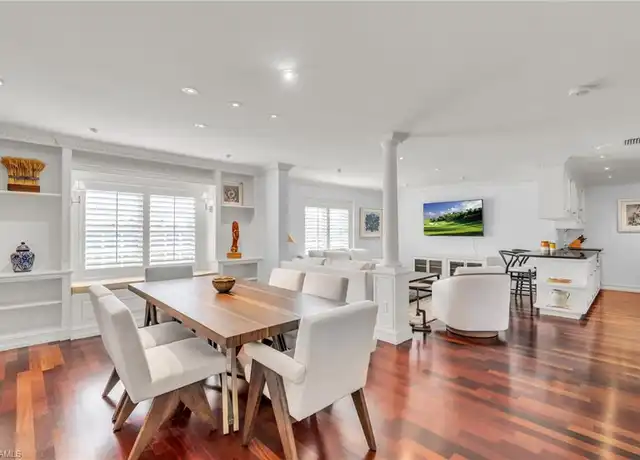 Property at 271 Broad Ave S Unit 202, Naples, FL, 34102, 2 beds, 2 baths, [object Object]