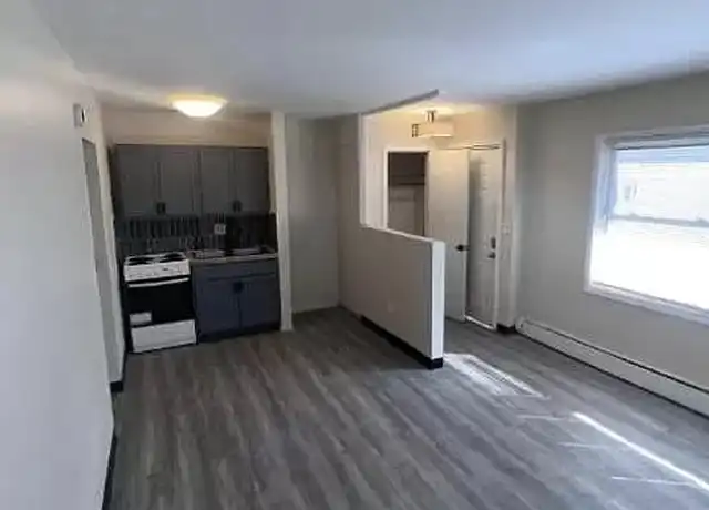 Property at 1952 Maryland Ave E Unit 3, St Paul, MN, 55119, 1 bed, 1 bath, [object Object]