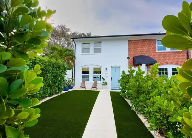 Property at 824 Dahlia Ln, Vero Beach, FL, 32963, 2 beds, 1.5 baths, [object Object]