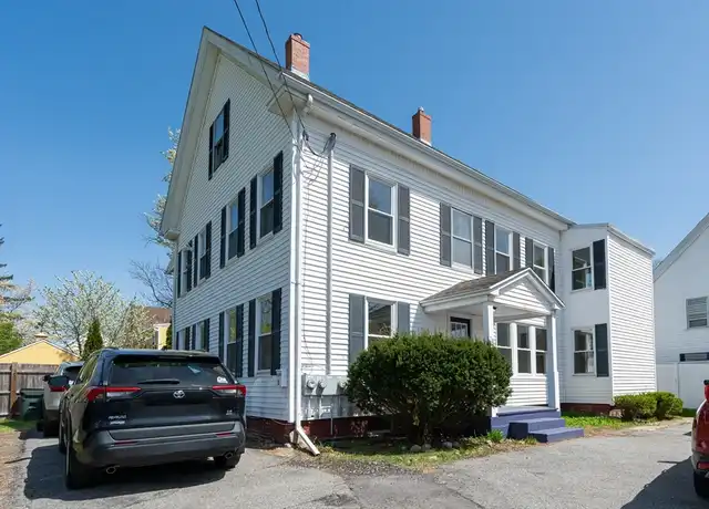 Property at 6 Ellis Ct Unit 1, Amesbury, MA, 01913, 3 beds, 1.5 baths, [object Object]