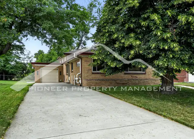 Property at 443 S Lamar Ct, Lakewood, CO, 80226, 3 beds, 2 baths, [object Object]
