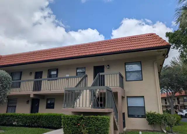 Property at 21915 Lake Forest Cir #206, Boca Raton, FL, 33433, 2 beds, 2 baths, [object Object]