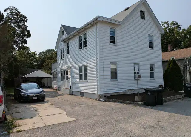 Property at 22 Lyons Ct Unit 24, Watertown, MA, 02472, 2 beds, 1 bath, [object Object]