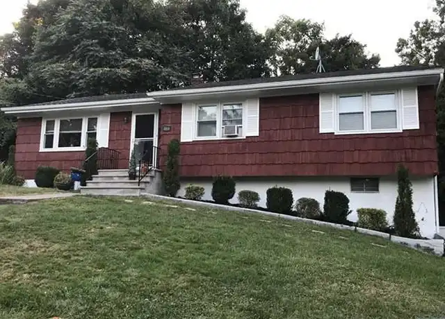 Property at 403 Longview Ct, Northvale, NJ, 07647, 3 beds, 2 baths, [object Object]